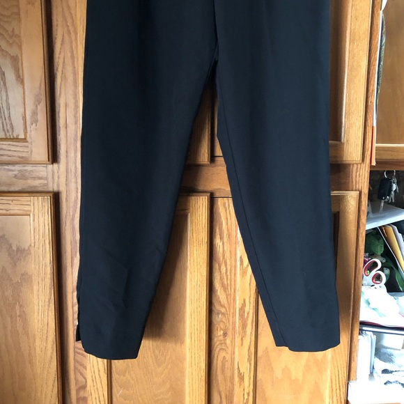 Velvet Heart Pleated Button Hem Tapered Ankle Pants - S - Picture 4 of 12